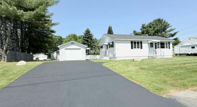 Photo of 56 Glen St, Augusta, ME 04330