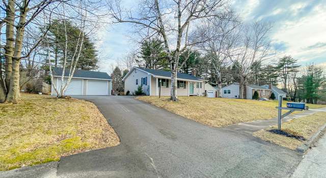Photo of 28 Continental Dr, Portland, ME 04103