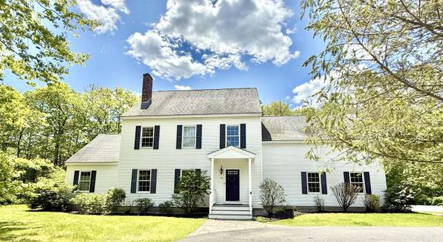 Photo of 32 Merrill Rd, Falmouth, ME 04105