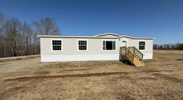 Photo of 20 Back Rd, Burlington, ME 04417