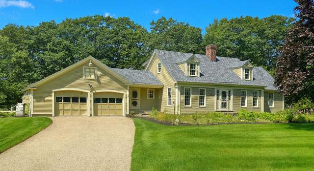 Photo of 102 Old Lisbon Rd, Topsham, ME 04086
