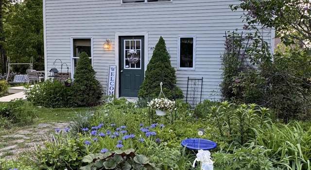 Photo of 40 Justin Ln, Hermon, ME 04401