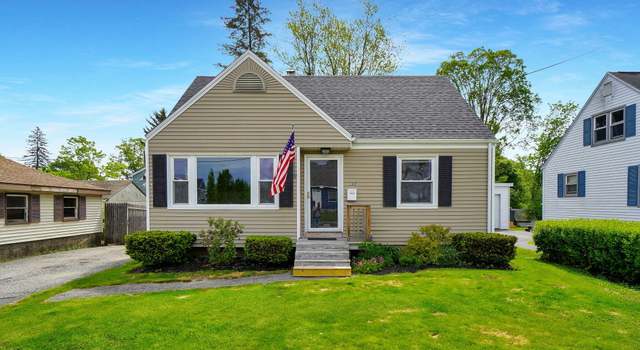 Photo of 134 Saco St, Westbrook, ME 04092