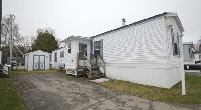 Photo of 8 Ellen Dr, Holden, ME 04429