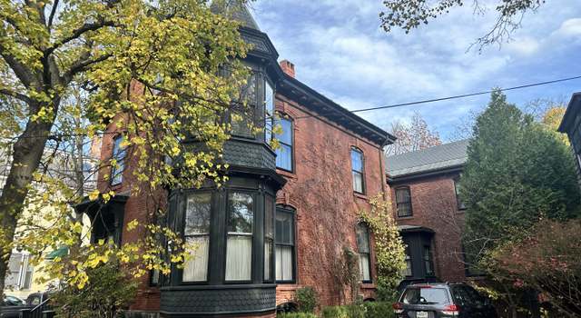 Photo of 143 Neal St, Portland, ME 04102
