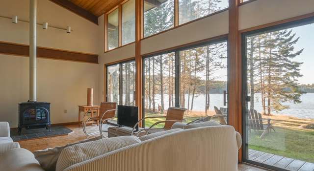 Photo of 89 Island Retreat Rd, Swans Island, ME 04685