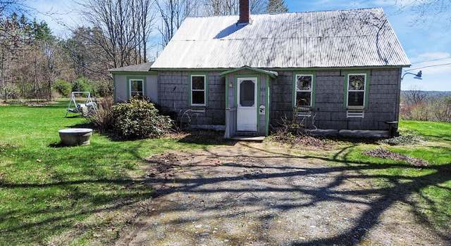 Photo of 133 Bamford Hill Rd, Fayette, ME 04349