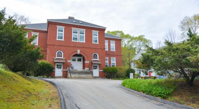 Photo of 85 Middle St #6, Hallowell, ME 04347