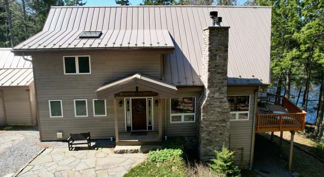Photo of 1 Mccracken Ln, Bristol, ME 04539