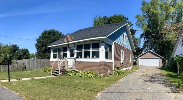 Photo of 30 Highland Ave, Dixfield, ME 04224