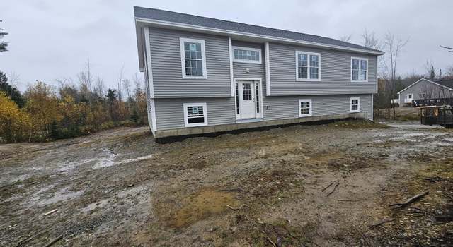 Photo of 45 Lindsay Dr, Levant, ME 04456