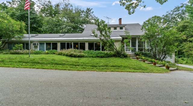 Photo of 491 Lake Shore Dr, Auburn, ME 04210