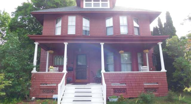 Photo of 239 Essex St, Bangor, ME 04401
