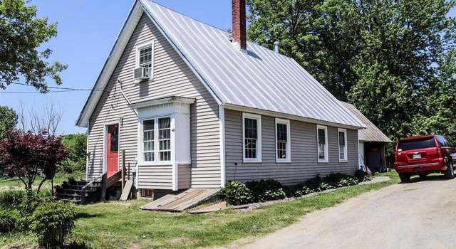 Photo of 48 Starks Rd, New Sharon, ME 04955