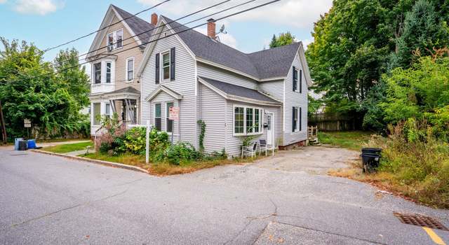 Photo of 28 Vine St, Auburn, ME 04210