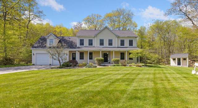 Photo of 10 Heron Dr, York, ME 03909