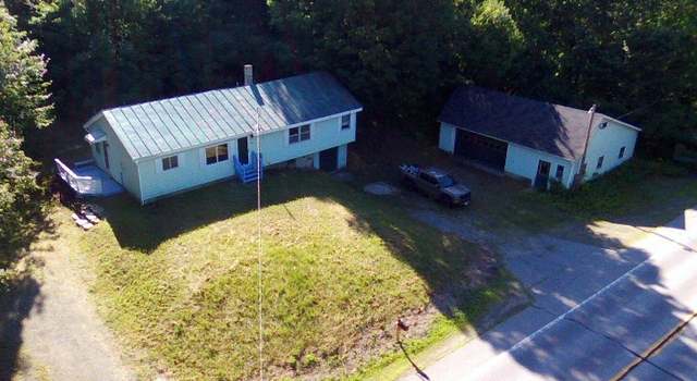 Photo of 1068 Fairbanks Rd, Farmington, ME 04938