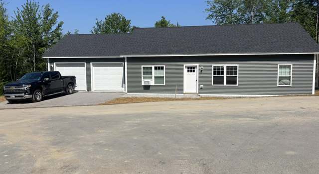 Photo of 12 Car-ty Ct, Lewiston, ME 04240