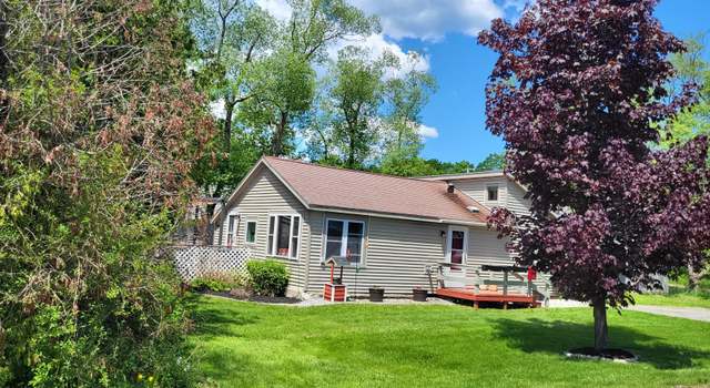 Photo of 11 Springer St, Richmond, ME 04357