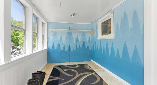 Photo of 54 Middle Rd, Augusta, ME 04330