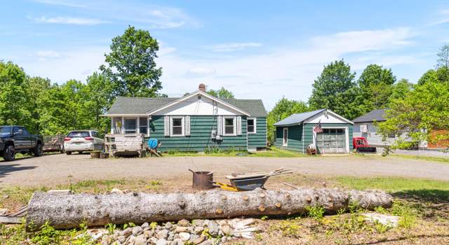 Photo of 54 Middle Rd, Augusta, ME 04330