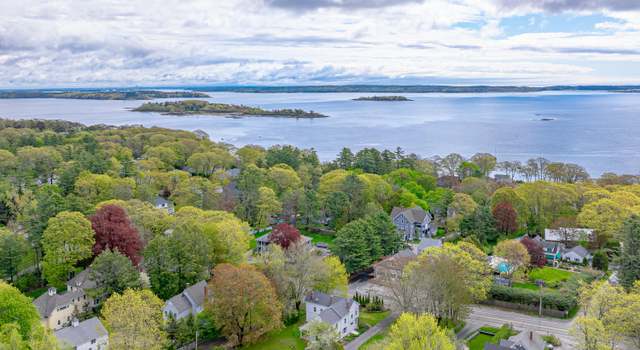 Photo of 288 Foreside Rd, Falmouth, ME 04105