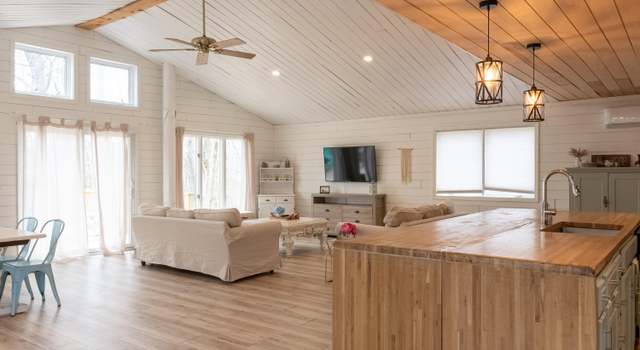 Photo of 14 Cove Rd, Georgetown, ME 04548