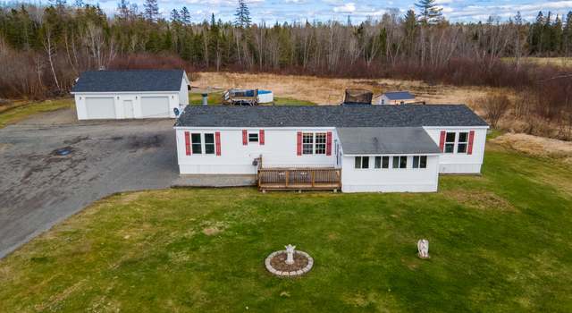 Photo of 42 Tate Rd, Corinth, ME 04427