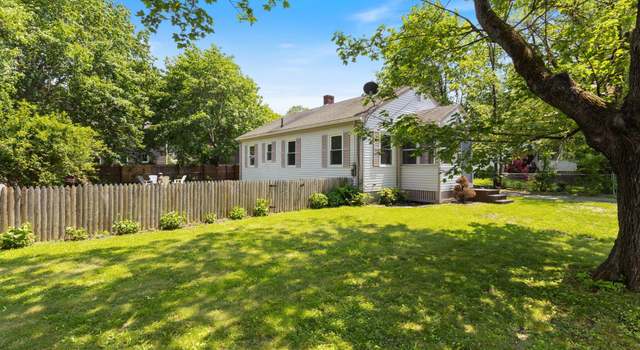 Photo of 63 Dorset St, Portland, ME 04102