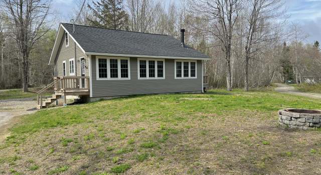 Photo of 6 Gully Brook Ln, Orland, ME 04472