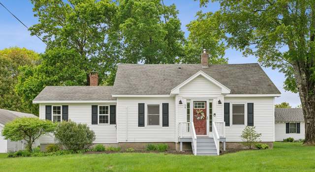 Photo of 24 Ross Rd, Kennebunk, ME 04043