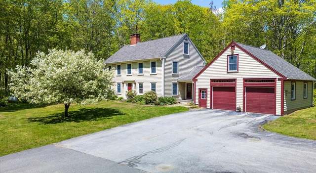 Photo of 465 South St, Rockport, ME 04856