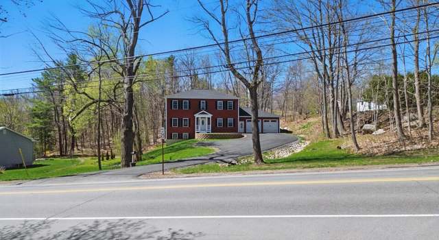 Photo of 62 Winthrop St, Hallowell, ME 04347