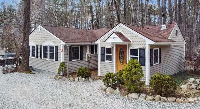 Photo of 47 Melody Ln, Naples, ME 04055
