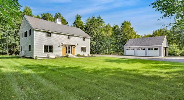 Photo of 47 Pine St, Farmingdale, ME 04344