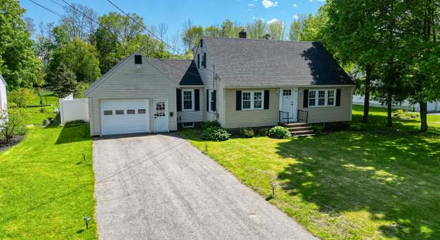 Photo of 18 Turner St, Westbrook, ME 04092