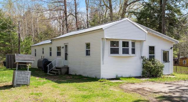 Photo of 50 Wood Rd, Wayne, ME 04284
