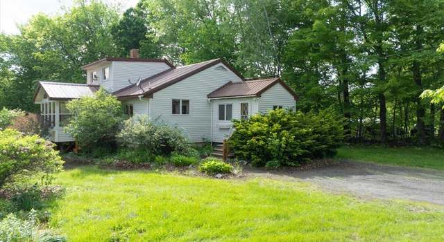 Photo of 432 Zions Hill Rd, Chesterville, ME 04938