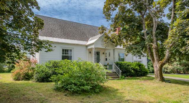 Photo of 479 Essex St, Dover-foxcroft, ME 04426