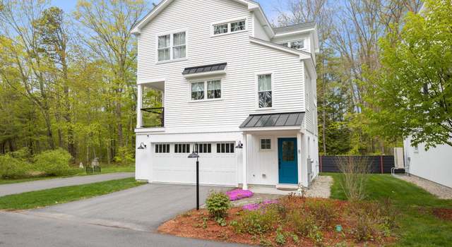 Photo of 284 Bradley St #8, Saco, ME 04072