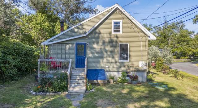 Photo of 1 Fisher Rd, Bowdoinham, ME 04008