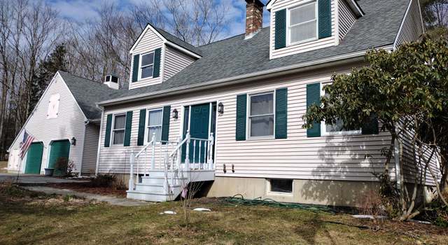 Photo of 23 Carriage Ln, Holden, ME 04429