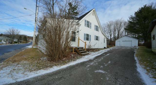 Photo of 39 Pine St, Bucksport, ME 04416