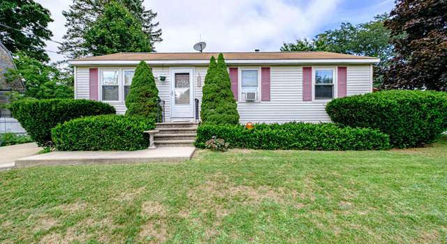 Photo of 38 Bishop Ave, South Portland, ME 04106