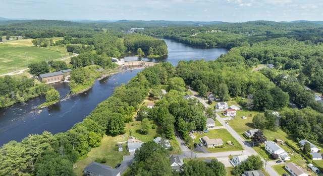 Photo of 8 Riverview Ave, Lewiston, ME 04240