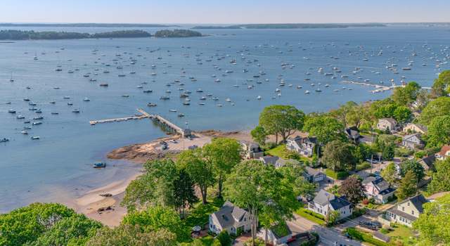 Photo of 24 Town Landing Rd, Falmouth, ME 04105