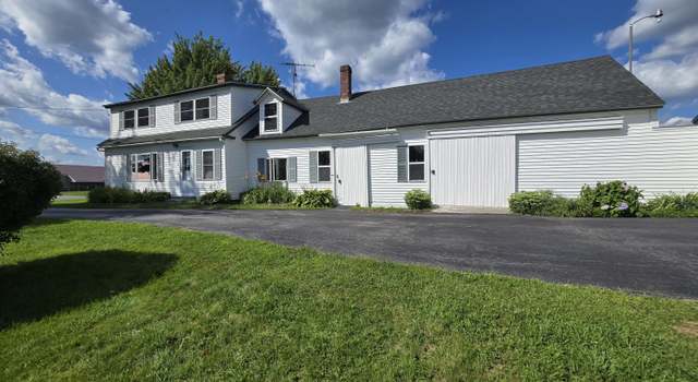 Photo of 10 Knox Ridge Rd S, Knox, ME 04986