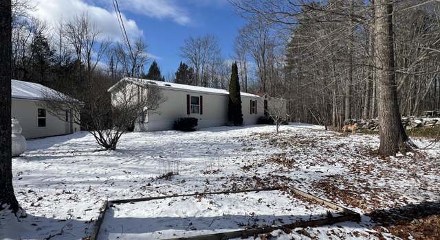 Photo of 39 Back Meadow Rd, Nobleboro, ME 04555