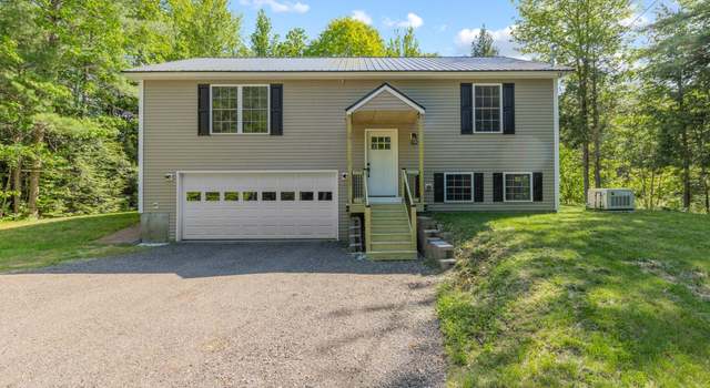 Photo of 186 Yarmouth Rd, Gray, ME 04039