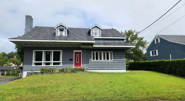 Photo of 11 Middle St, Millinocket, ME 04462
